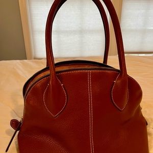Dooney & Bourke classic bag